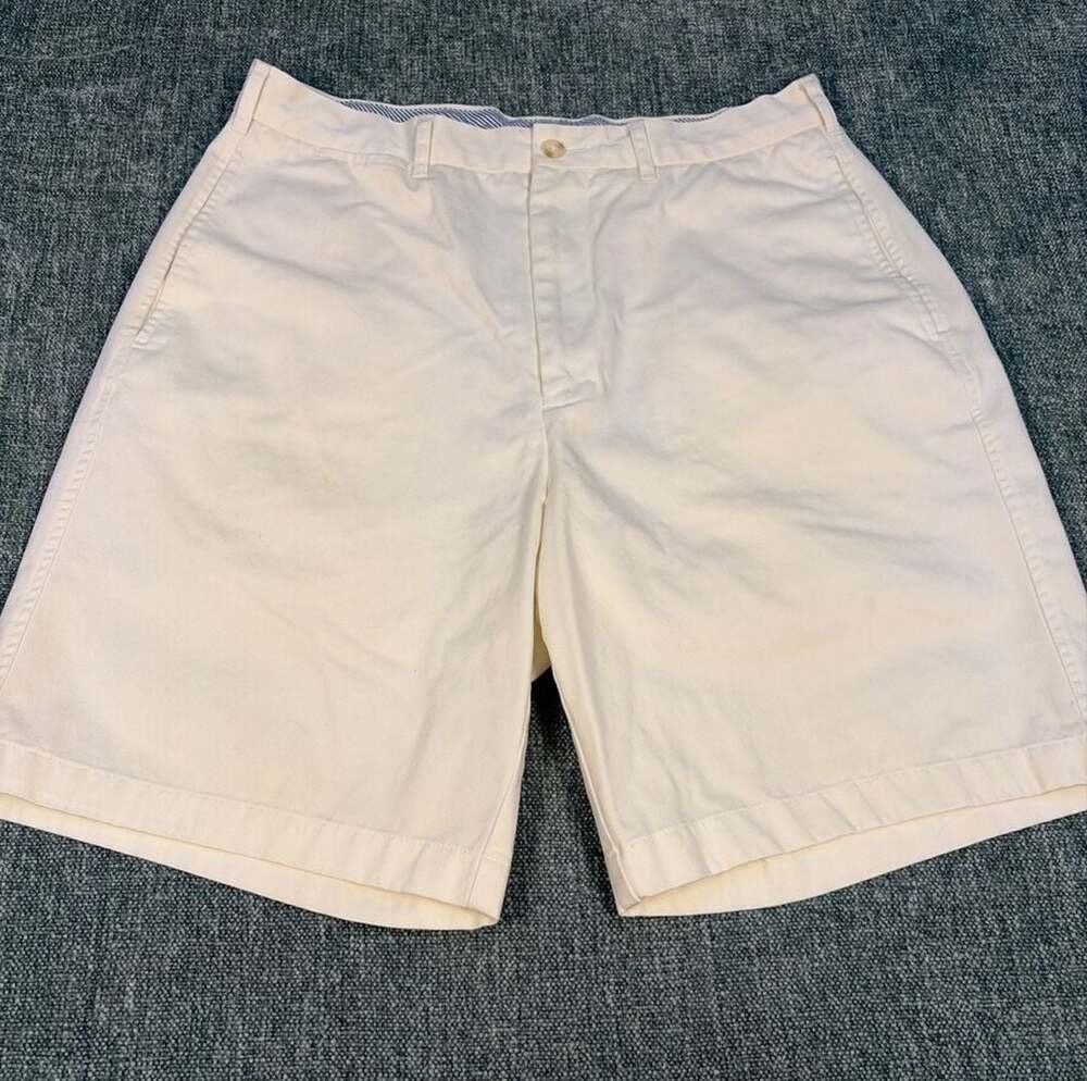 Daniel Cremieux The Definitive Short Cream Cotton Chino Shorts Size 33